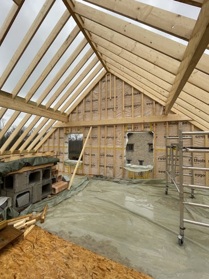 Maison 4 façades avec garage